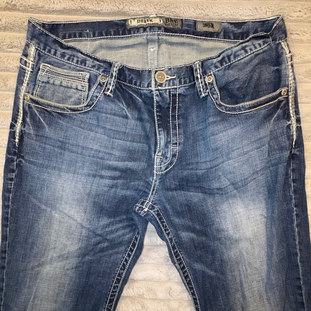 BKE Derek Bootcut Jeans Mens 36R Medium Wash Thick Stitch Denim Blue - Picture 6 of 14